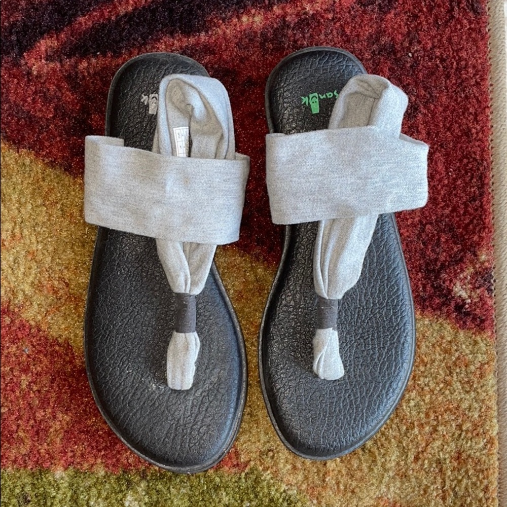 Sanuk sandals